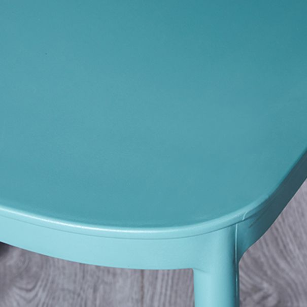 Sedia di plastica moderna aperta mobile da pranzo sul retro in finitura opaca