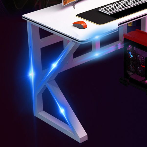 Kabelmanagement Gaming Desk Ergonomische rechteckige Computertisch für Zuhause
