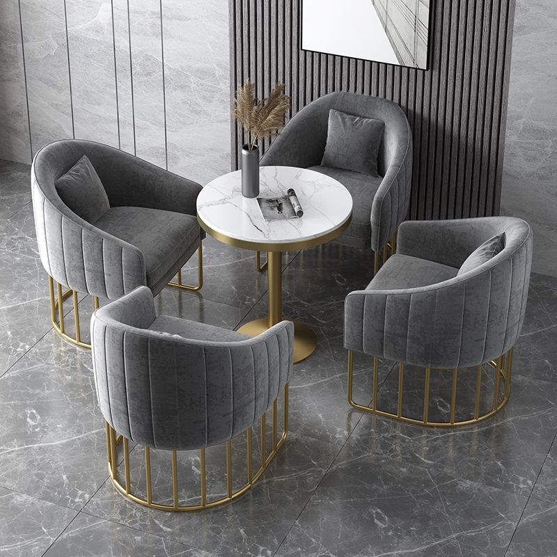 Velvet Barrel Accent Chaid 27,55 "Ligne de large Chaise incluse avec des jambes dorées