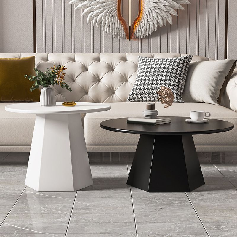 Pedestal Base Designed Cocktail Table White/black Metal Circular Coffee Table Clearhalo 'Coffee & Accent Tables' 'Coffee Tables' 'coffee_tables' 'furn' 'furn_coffee_tables' 'Furniture' 'furniture_coffee_tables' 'Living Room Furniture' 1200x1200_8d6ecdb9-9a1f-429c-8a8e-952af5a7947a