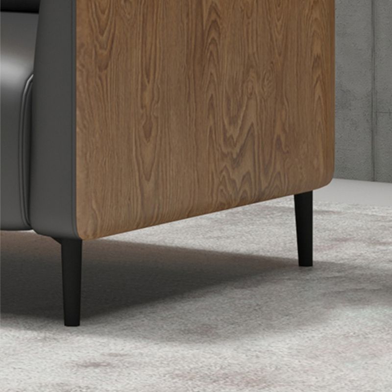 Grijze faux lederen eigentijdse hellende arm standaard bank voor woonkamer