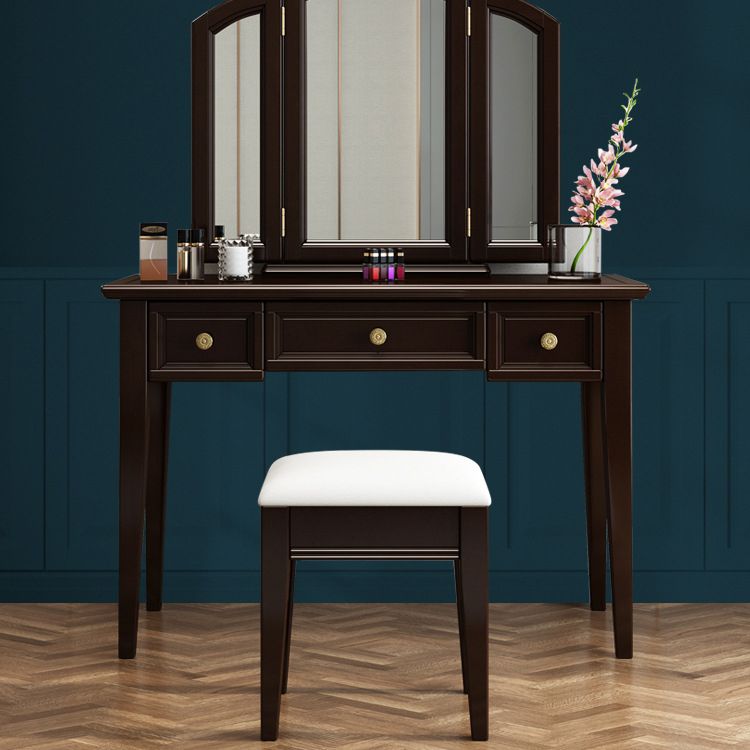 Traditional 3-piece Mirrored Vanity Set 3 Storage Drawers Dresser Clearhalo 'Bedroom Furniture' 'furn' 'furn_makeup_vanities' 'Furniture' 'Makeup Vanities' 'makeup_vanities' 1200x1200_8d7f2f67-8fef-4785-9e46-a6c459d02f17
