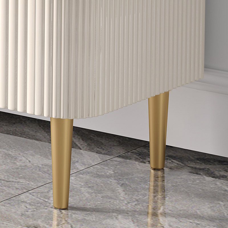 Tavolo a buffet in stile glam Credenza a buffet con armadi e cassetti