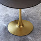 Traditionele luxe eettafel Stenen eettafel met metalen onderstel
