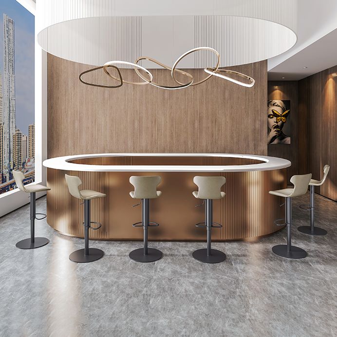 Faux lederen barkrukken zwenk verstelbare hoogte barkruk met voetsteun