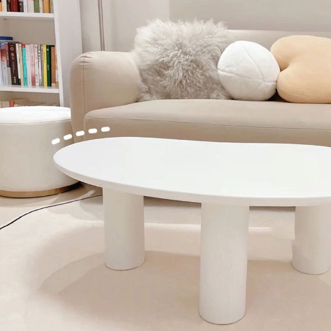 Mesa de centro escandinava de madera y metal Mesa de cóctel con tapa irregular y 3 patas