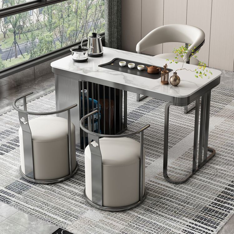 Moderne rugleuning armleuning kussenstoel met metalen basis voor eetkamer