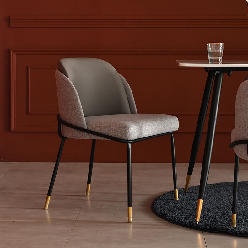 Noordse stijl gestoffeerde armloze eetkamerstoelen stoere rugstoel