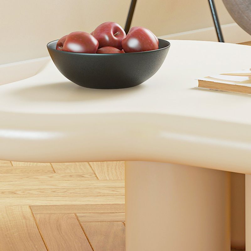 Tavolino in legno scandinavo Forma a 3 gambe tavolino per camera da letto