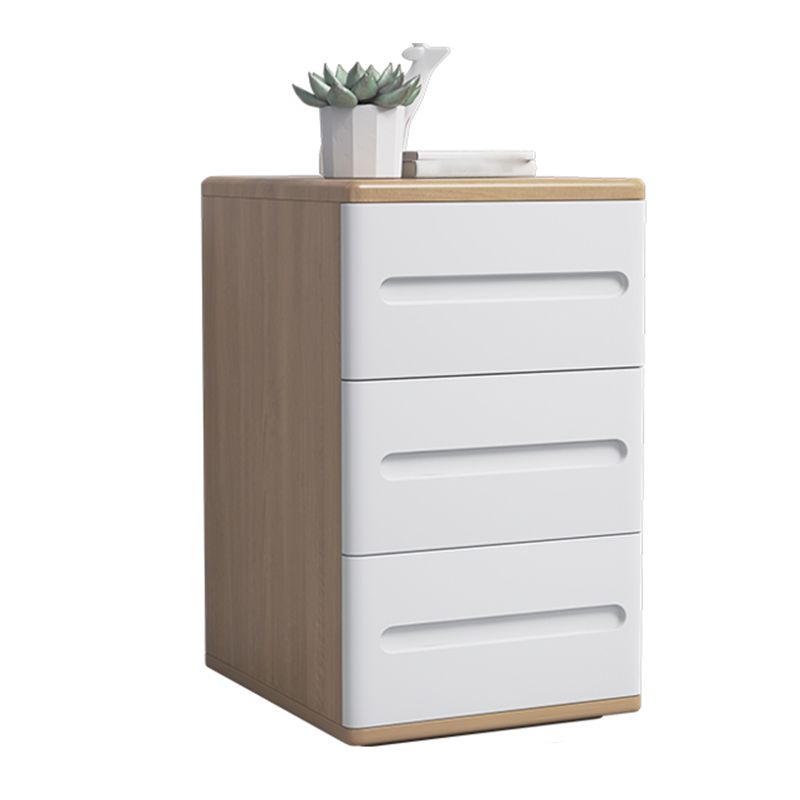3-Drawer Solid Wood Nightstand Rubber Wood Modern Bedside Cabinet