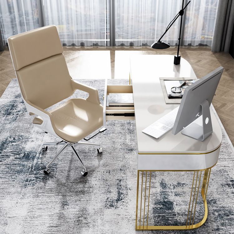 Escritorio de escritura de glam beige con escritorio de oficina de cajones de 23.6 "de ancho para la oficina