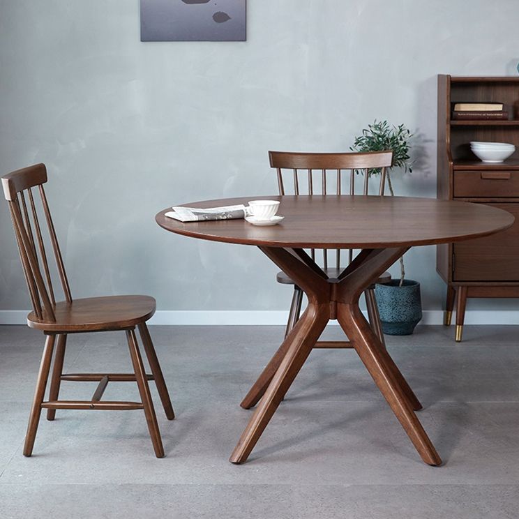 Contemporary Round Dining Table Pine Solid Wood Pedestal Table for Dining Room Kitchen Table Clearhalo ' dining_table' 'Dining Tables & Seating' 'Dining Tables' 'Furniture' 'furniture_dining_table' 'Kitchen & Dining Furniture' 'kitchen&dining_furn' 'kitchen' 'kitchen_dining_table' 1200x1200_8f5e8b0e-025a-45c9-ae3f-a8c9875642f6