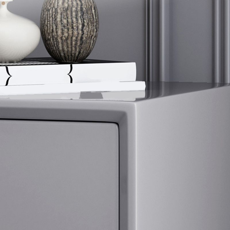 Comodino da letto antico notturno contemporaneo con gambe