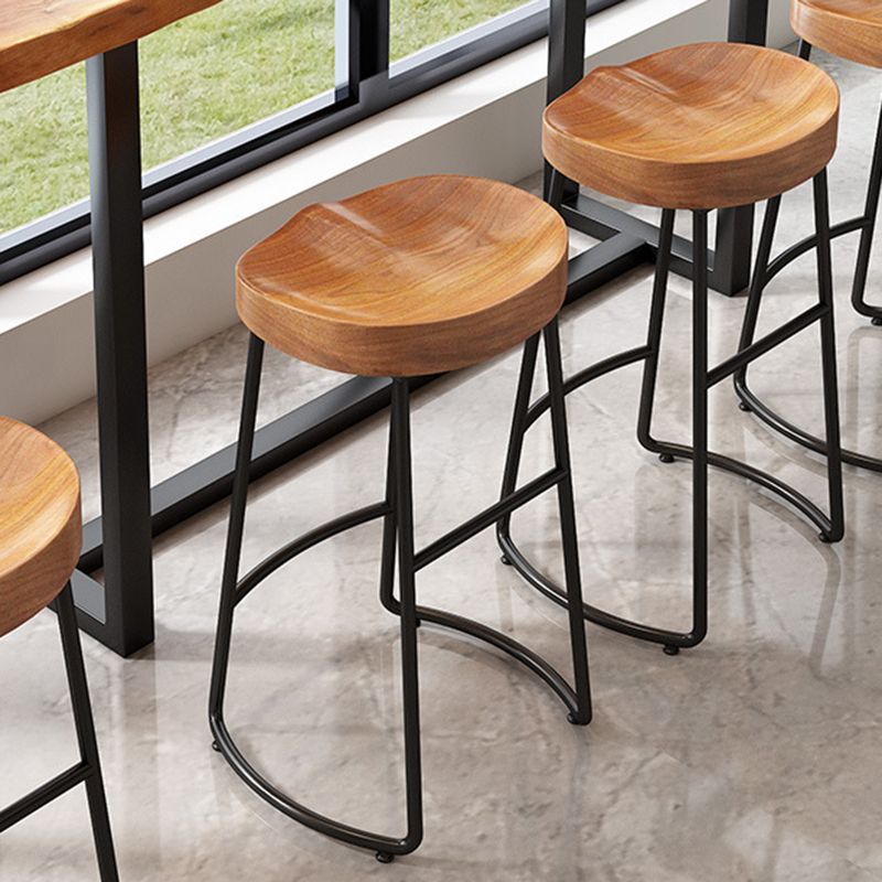 Industrielles rechteckiges Kneipentisch-Set, 1/4/7-teilig, Tresentisch aus Holz mit rückenfreien Hockern