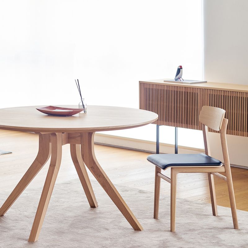 Natural Round Table Wooden Dining Room Kitchen Home Furniture with 4 Legs Clearhalo 'Dining Tables & Seating' 'Dining Tables' 'dining_table' 'furn' 'furn_dining_table' 'Furniture' 'Kitchen & Dining Furniture' 1200x1200_90871035-d95b-4e82-b254-1a9e72eaca5d