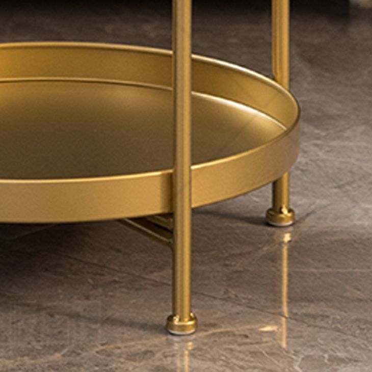 Tavolo laterale superiore del vassoio rotondo della metà del secolo Metal 4 gambe tavolino con scaffale