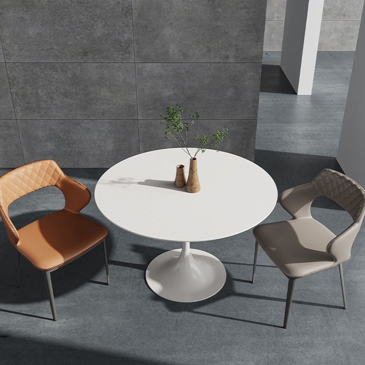 Eettingskamer diner keukentafel tulpenbasis ronde eettafel