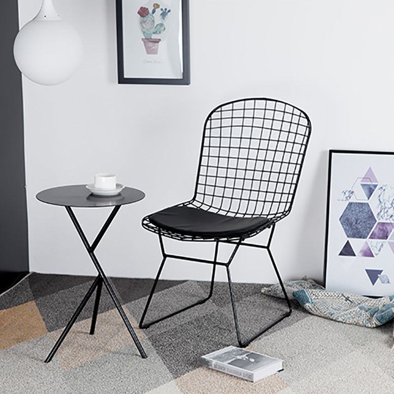 Mid-Century Round Side End Table Metal Cross Legs End Table, 22.8" Tall Clearhalo 'Coffee & Accent Tables' 'End & Side Tables' 'end_side_tables' 'furn' 'furn_end_side_tables' 'Furniture' 'Living Room Furniture' 1200x1200_90ec63be-0ae1-48dc-a2eb-91af2bf6d4ec