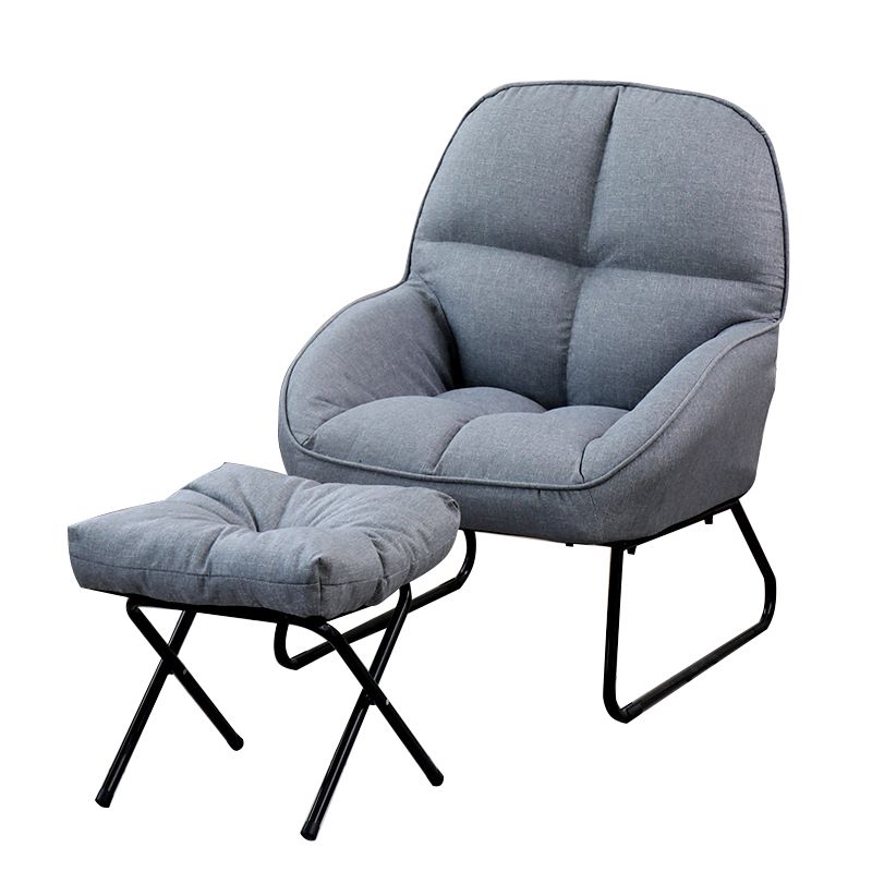 Leinen 23,62 "Weit ausgestellter Waffenstuhl mit Schlittenbasis und Keks zurück