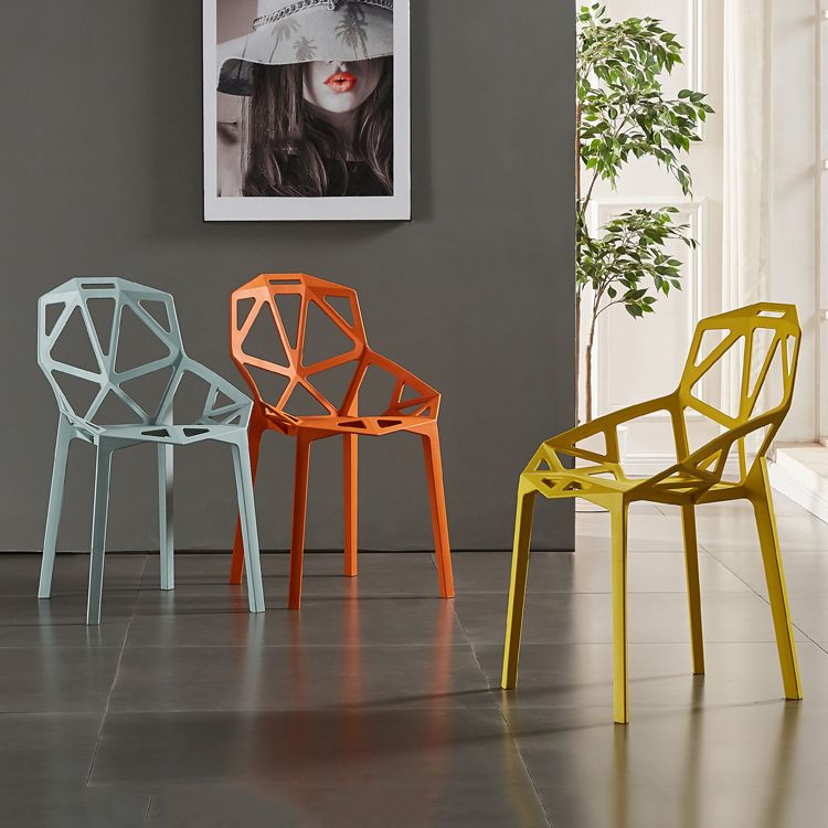 Contemporary Plastic Dining Side Chair Matte Finish Cross Back Dining Chair Clearhalo ' kitchen&dining_furn' 'Dining Chairs' 'Dining Tables & Seating' 'dining_chair' 'furn' 'furn_dining_chair' 'Furniture' 'furniture_dining_chair' 'Kitchen & Dining Furniture' 'kitchen' 1200x1200_90f96a28-afb7-4795-ad3d-0a9638001fd1