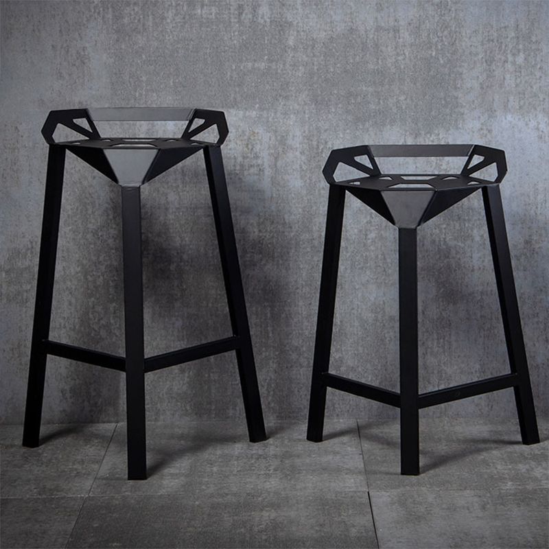 Black Iron Low Back Barstool Industrial Style Hollowed Out Design Tall Stool Clearhalo 'Bar Furniture' 'Bar Stools' 'bar_stools' 'furn' 'furn_bar_stools' 'furniture_bar_stools' 'Kitchen & Dining Furniture' 'kitchen&dining_furn' 'kitchen' 'kitchen_furn' Furniture' 1200x1200_9114a9dc-3b42-4b18-af89-c40460899463