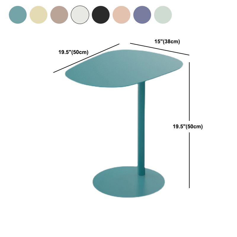 中世紀のサイドエンドテーブル台座自然の形状のエンドテーブル