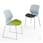 Moderne gaststoel met wit frame, kunststof conferentiestoel met middenrug