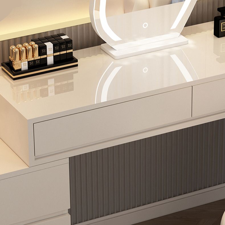 Hedendaagse eenvoudige make -up van ijdelheid Make -upkapida met opbergladen