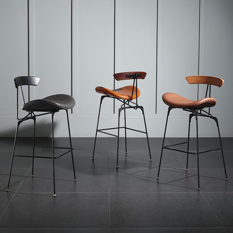 Industrial Footrest Low Back Barstool Matte Finish Leather Milk Tea Shop Stool Clearhalo 'Bar Furniture' 'Bar Stools' 'bar_stools' 'furn' 'furn_bar_stools' 'Furniture' 'furniture_bar_stools' 'Kitchen & Dining Furniture' 1200x1200_9142c1d7-35a2-416e-aacf-a31ec2788bfb