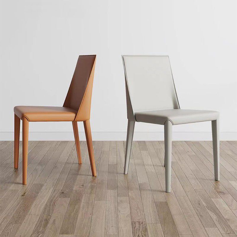 Sedie da pranzo con parte bassa contemporanea sedia laterale inoltre in pelle