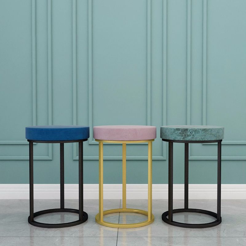 Mildew Resistant Ottoman Plain Velvet Contemporary Round Metal Frame Ottoman Clearhalo 'furn' 'furn_ottomans_poufs' 'Furniture' 'Living Room Furniture' 'Ottomans & Poufs' 'ottomans_poufs' 1200x1200_914428ea-72ed-4d26-b9a1-6976691b2cdc