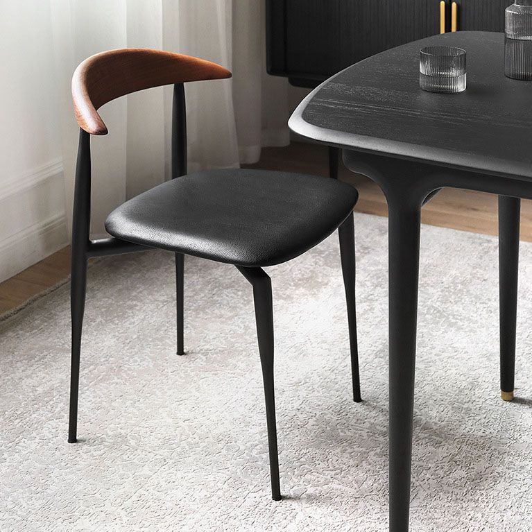 Chaises de salle à manger en métal