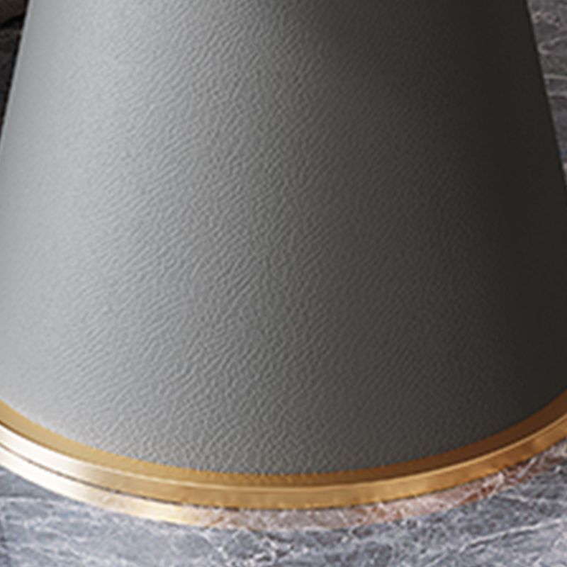 24" L X 24" W Modern Round Side Table with Metal Pedestal Leg Clearhalo 'Coffee & Accent Tables' 'End & Side Tables' 'end_side_table' 'end_side_tables' 'furn' 'furn_end_side_tables' 'Furniture' 'furniture_end_side_table' 'Living Room Furniture' 1200x1200_9181be45-7f14-48af-8db2-f8ceed47cb01