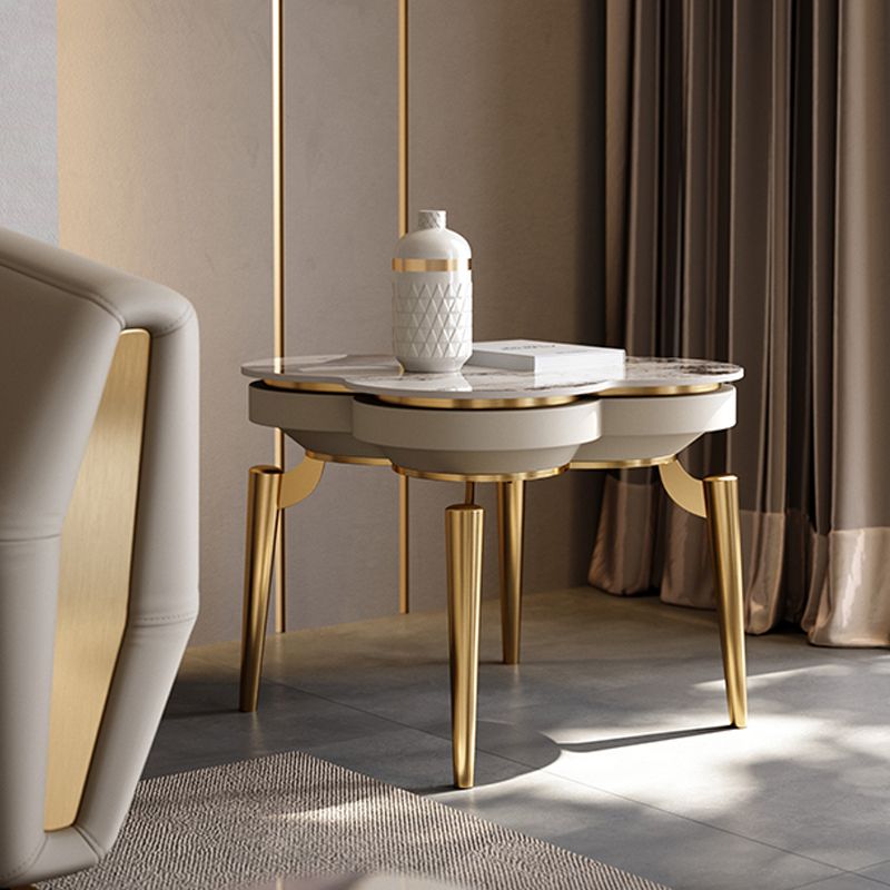 Table d'appoint en métal luxueuse Pierre 4 jambes SOFFA