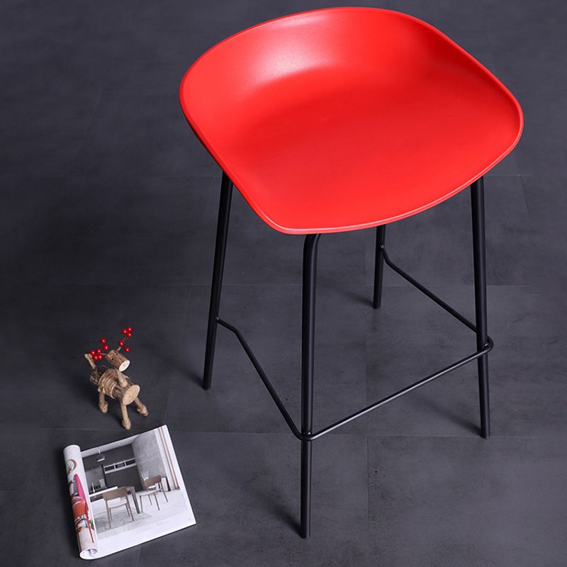 Contemporary Armless Low Backrest Counter Stool Iron Bar Stool with Footrest Clearhalo 'Bar Furniture' 'Bar Stools' 'bar_stools' 'furn' 'furn_bar_stools' 'Furniture' 'Kitchen & Dining Furniture' 1200x1200_92191ac6-af9b-4b74-960b-d03cff80f1fd