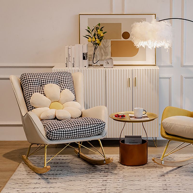 Chaise de culbuteur moderne à chaise de bascule résistante à la friction à cadre en métal pour la maison