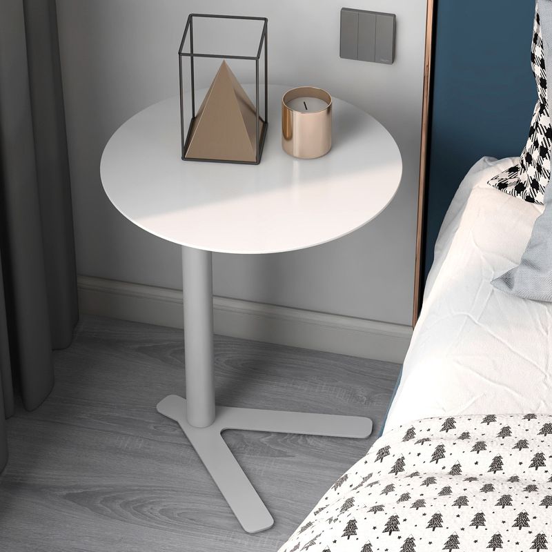 Metal Round Side End Table Minimalist Side Table for Living Room Clearhalo 'Coffee & Accent Tables' 'End & Side Tables' 'end_side_tables' 'furn' 'furn_end_side_tables' 'Furniture' 'Living Room Furniture' 1200x1200_92611505-01ad-4279-935a-ab2a25dfbe3b