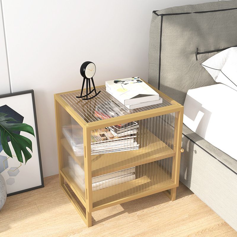 Mesa de nocturna de vidrio nocturno de metal contemporáneo con 1 puerta, 21.7 "de alto