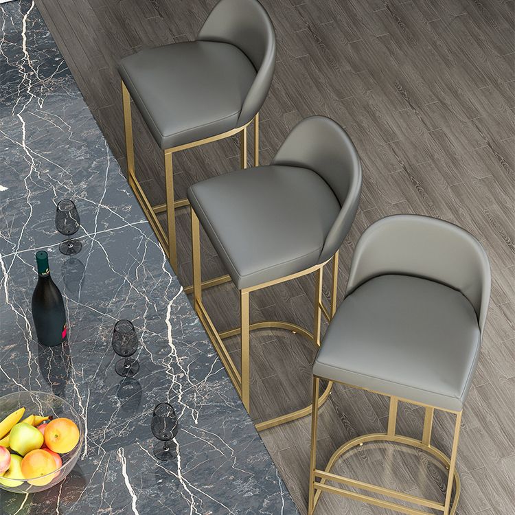 GLAM ARMLESS BACKRESTカウンタースツール鉄のバースツールとキッチン用のペダル