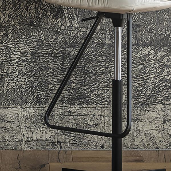 Industrial Style Rotatable Bar Stool Leather Counter Bar Stool for Home Clearhalo 'Bar Furniture' 'Bar Stools' 'bar_stools' 'furn' 'furn_bar_stools' 'Furniture' 'Kitchen & Dining Furniture' 1200x1200_92d67230-b658-45f5-a992-7c5a046372db