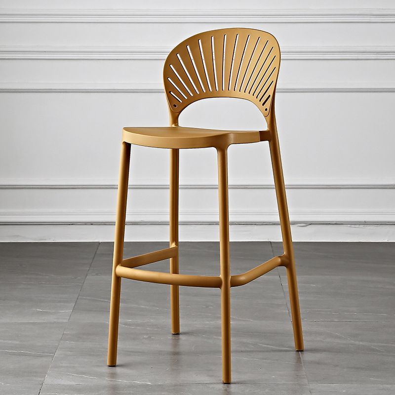 Casa escandinava Heces de espalda baja Matte Barstool de plástico