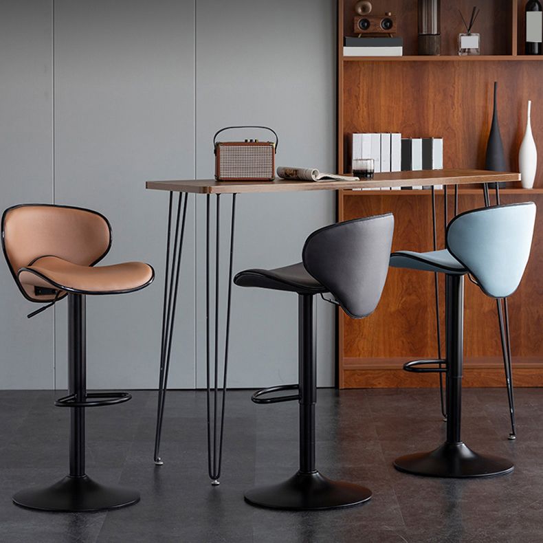 Scandinavian Metal Stool Fabric Upholstered Round Seat Counter Stool in Matte Finish Clearhalo 'Bar Furniture' 'Bar Stools' 'bar_stools' 'furn' 'furn_bar_stools' 'Furniture' 'Kitchen & Dining Furniture' 1200x1200_933c9639-6d3c-415b-aebd-a11a739dcd9c