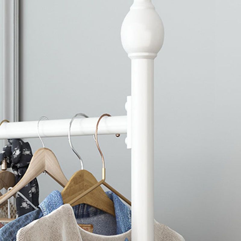 Rarero colgante de metal moderno y estantería de estantería de almacenamiento