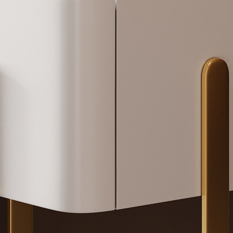 Tavolo di accento laterale in marmo della metà secolo