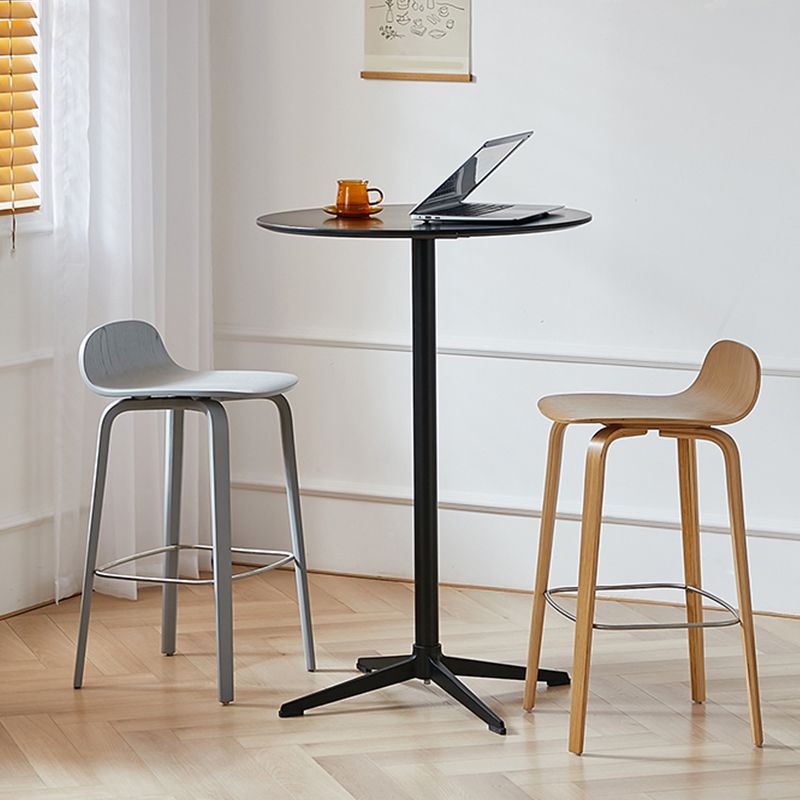 Tabouret de comptoir à dos de dossier moderne en bois tabouret de bar de café avec siège en bois et pédale