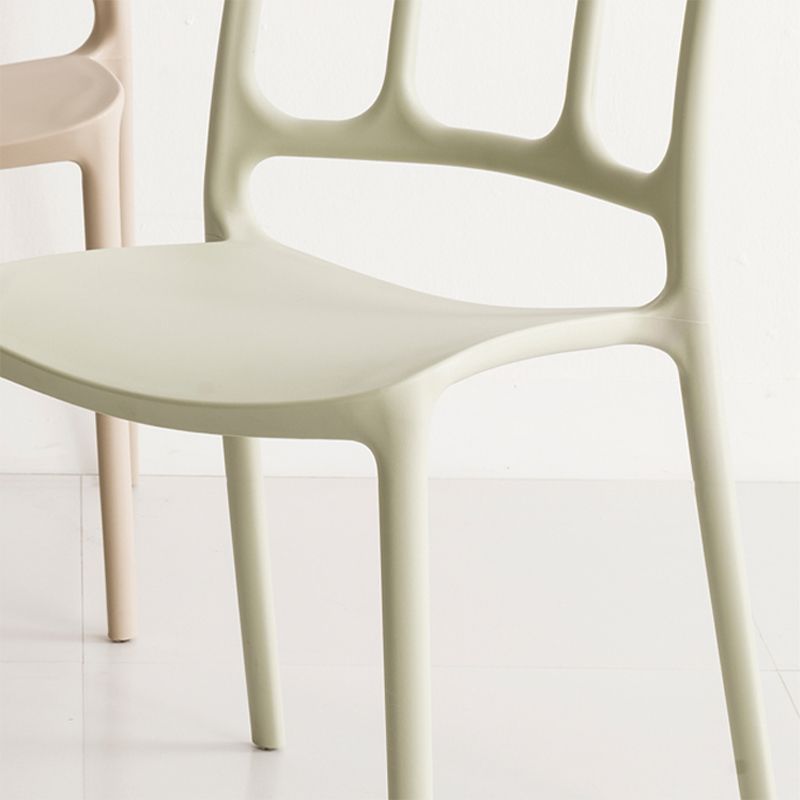 Scandinavian Plastic Dining Kitchen Room Chair Windsor Side Chair Clearhalo ' kitchen&dining_furn' 'Dining Chairs' 'Dining Tables & Seating' 'dining_chair' 'furn' 'furn_dining_chair' 'Furniture' 'furniture_dining_chair' 'Kitchen & Dining Furniture' 'kitchen' 1200x1200_93c1523a-8cf5-478f-9b2e-5390105e6f45