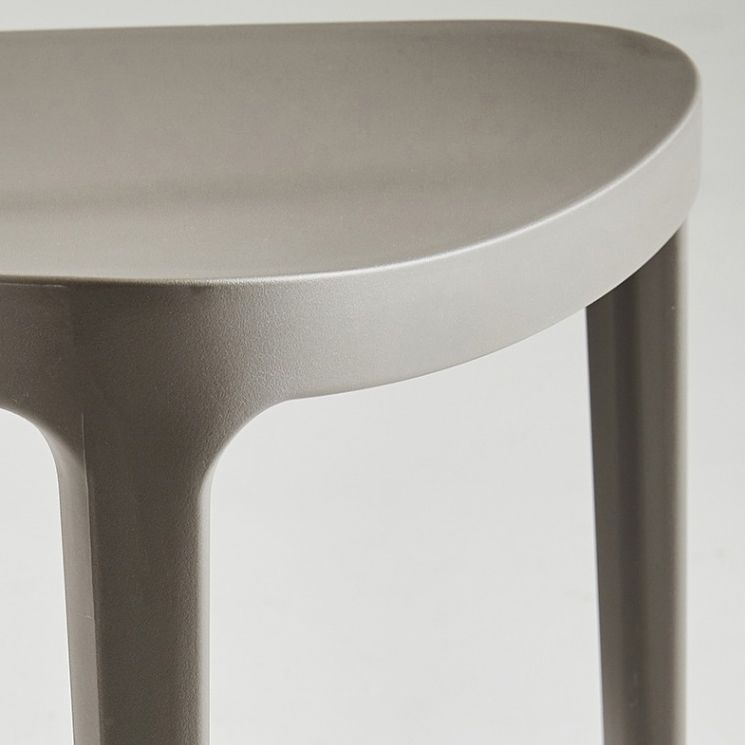 Silla de plástico de silla lateral de apilamiento interior moderno con tapizado