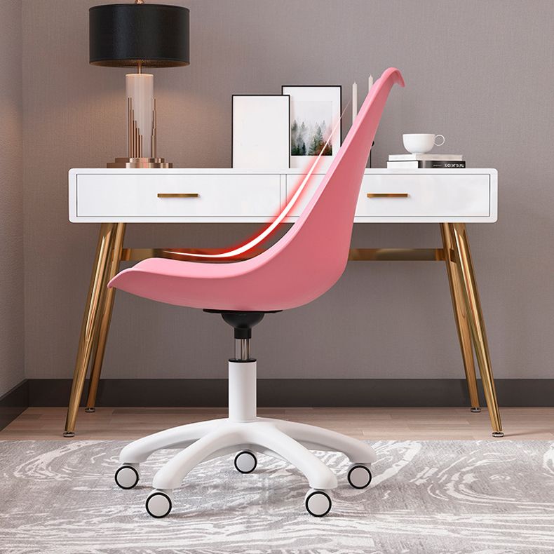 Modern White Nylon Desk Chair with Low Back Home Office Chair Clearhalo 'Furniture' 'furniture_office_chair' 'Office Chairs' 'Office Furniture' 'office_chair' 1200x1200_9405df27-955f-4a14-bec1-a07d908774a1