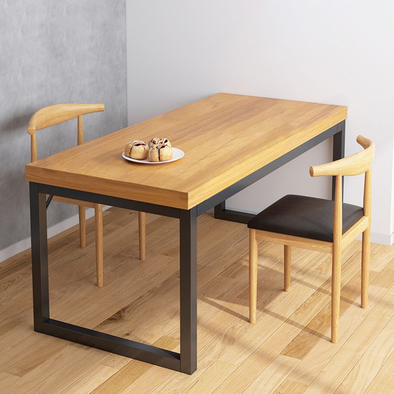 Mesa de comedor rectangular moderna Base de trineo de madera para sala de estar para sala de estar