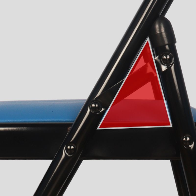 Sedia reclinabile interno in metallo contemporaneo di colore solido con gambe